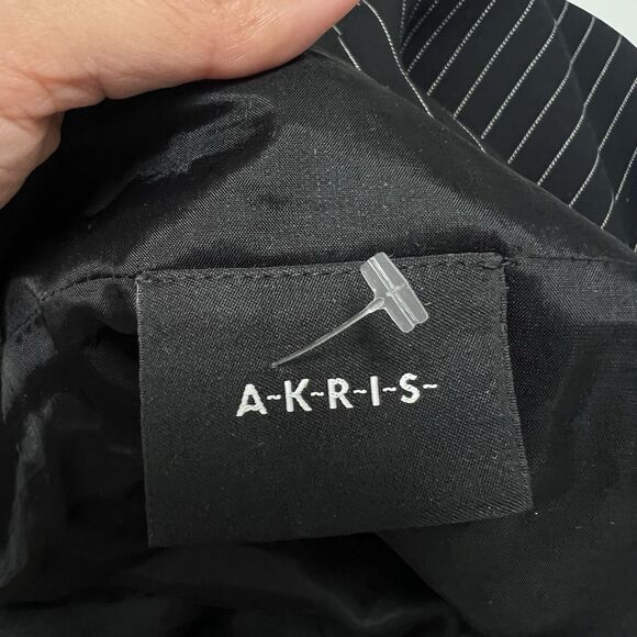 AKRIS Black Pinstripe 2 Piece Blazer Jacket Skirt Set Suit Career Womens Size 10 - Picture 12 of 15